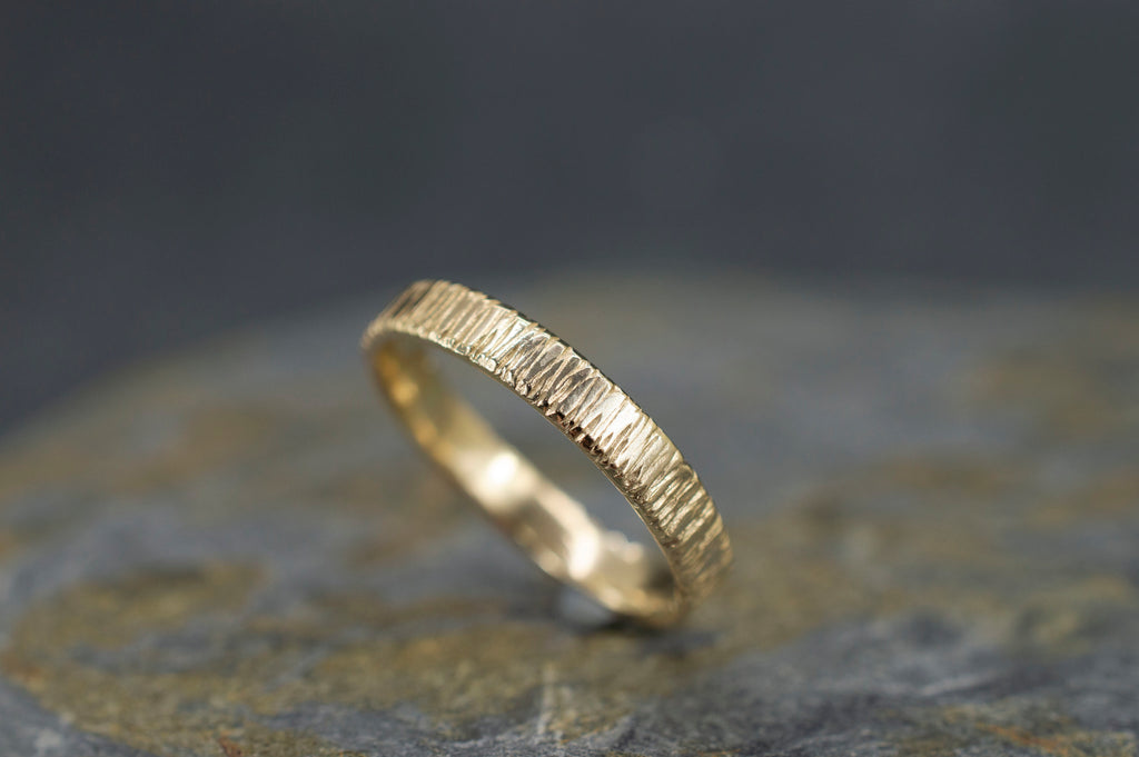 9ct gold Bark textured ring