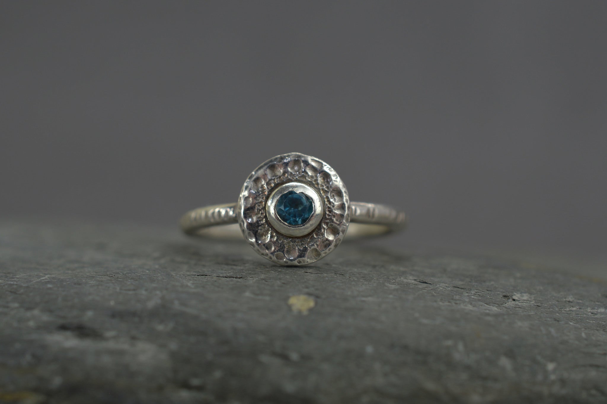 London blue topaz texture ring