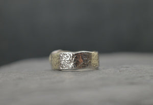 Kyanite ring
