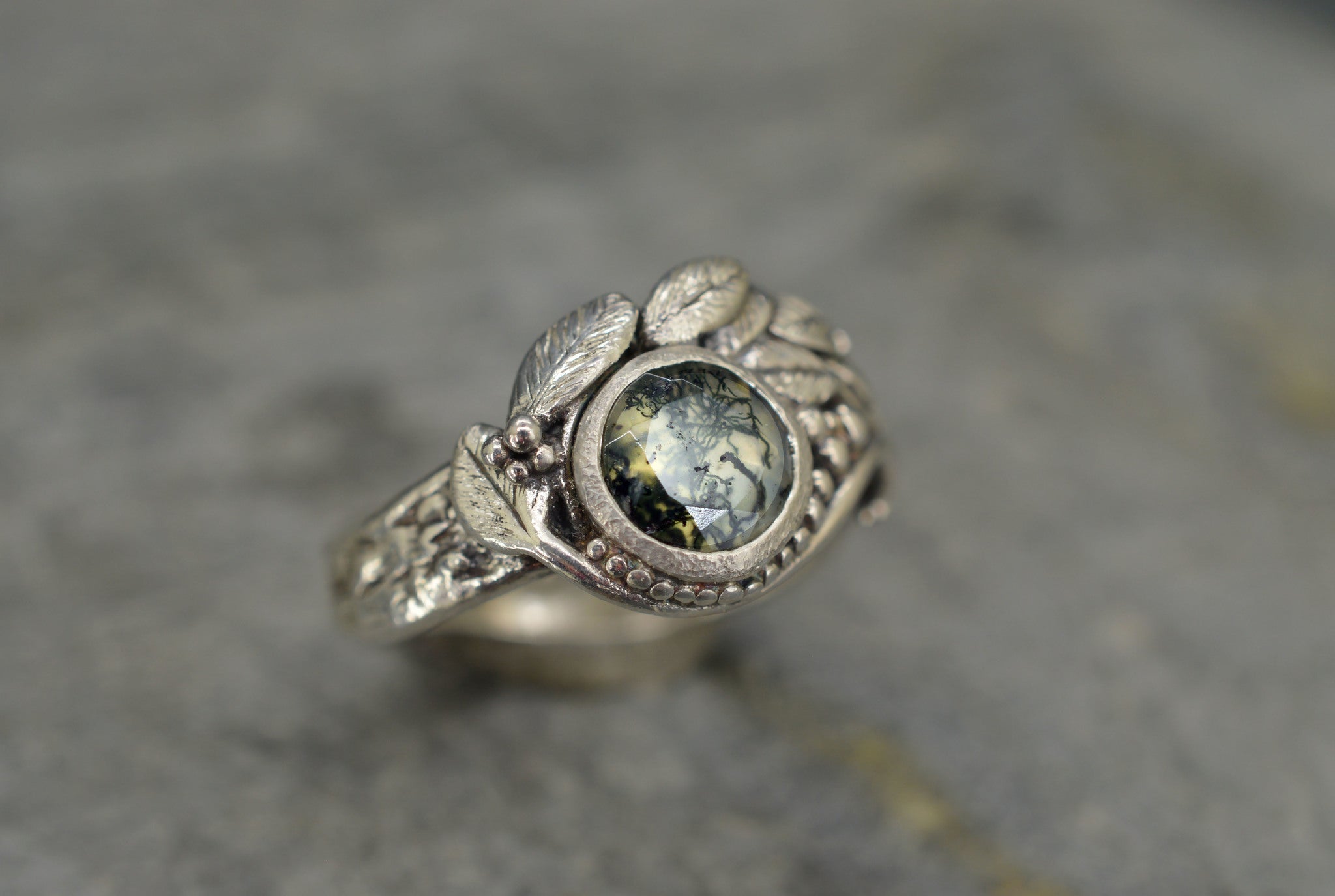 Moss agate leaf ring