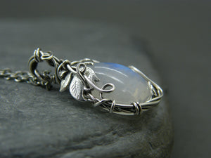 moonstone jewellery pendant